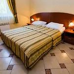 Ognisty Ptak Hotel