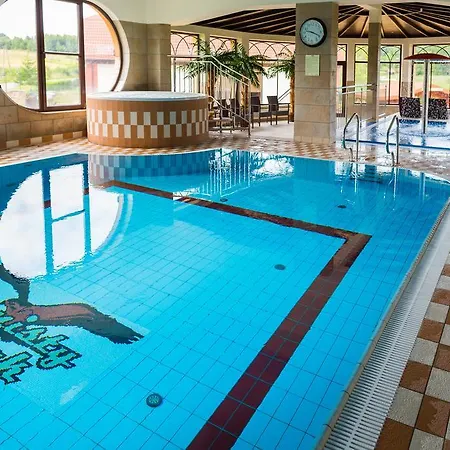 Ognisty Ptak Hotel 3*